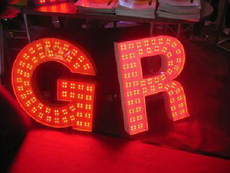 永安LED发光字常见的安装误区。