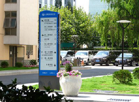 永安哪些因素影响宣传栏的制作？